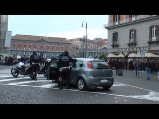 Napoli - Smog, blocco delle auto fino all'8 gennaio (02.12.16)