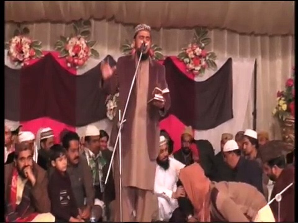 MUHAMMAD FAROOQ MAHRVI  PART 6 (MAHFEL NAAT JANPUR)17/12/2017