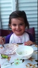 Dayısının Totoş Olduğunu Söyleyen Çok Tatlı Ufaklık