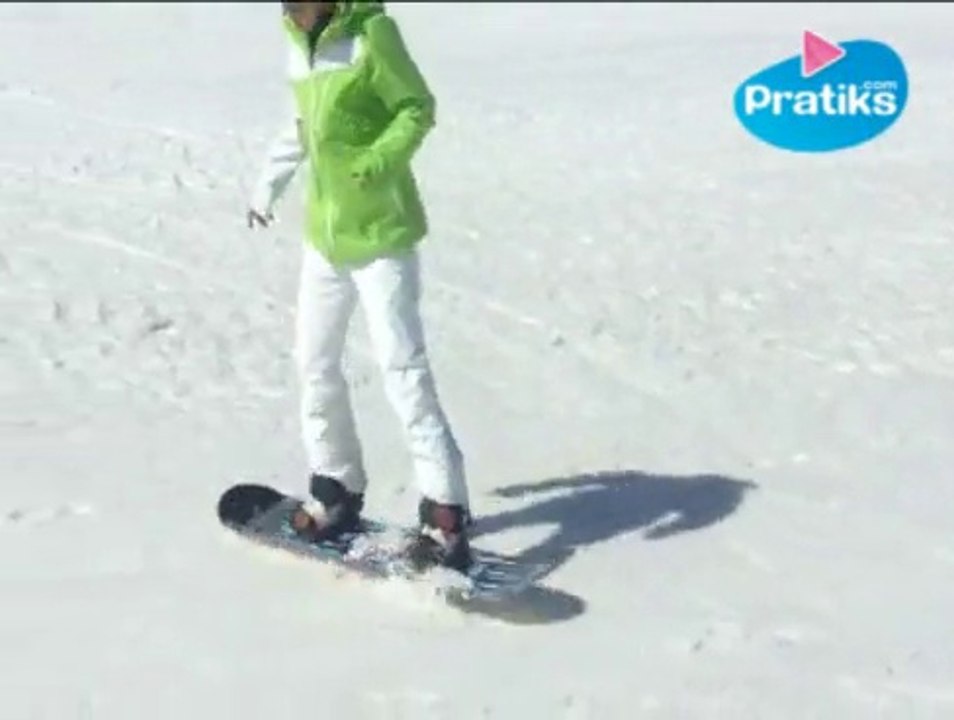 Comment avancer sur le plat en snowboard