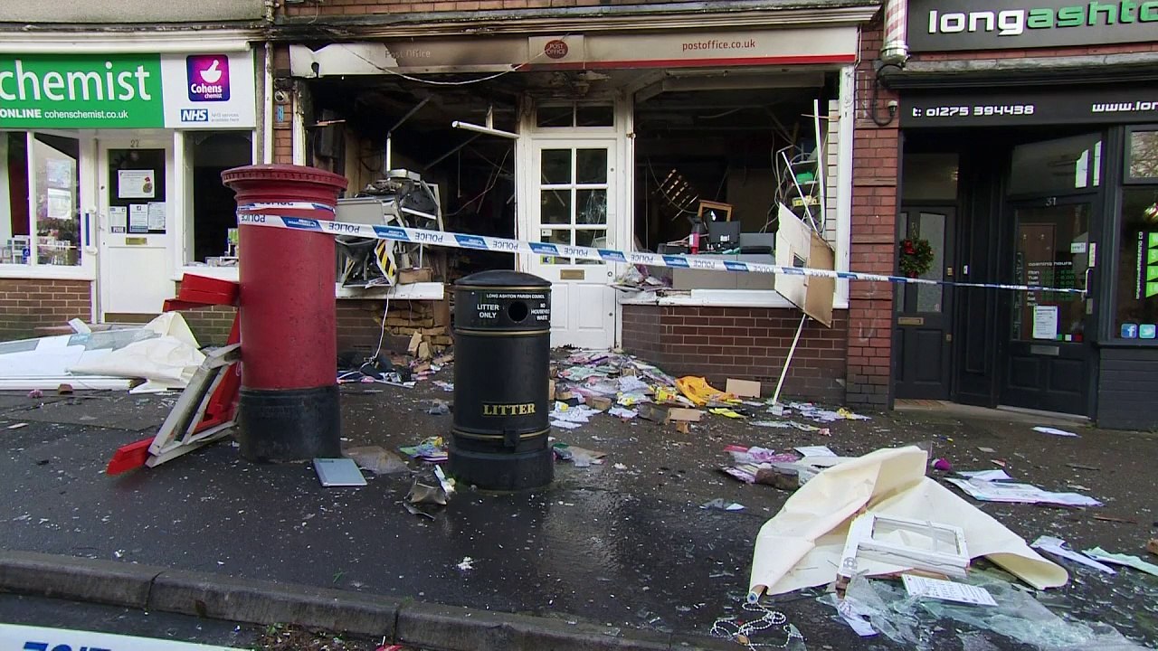 Cash machine thieves blow up Long Ashton Post Office video Dailymotion