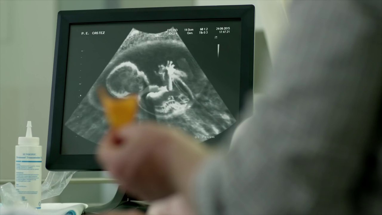 Un bébé fan de doritos alors qu'il est encore dans le ventre de sa mère. Pub énorme