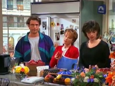 Caroline In The City 204 Caroline and the Guy Who Gets There Too Soon Ez BuckTV