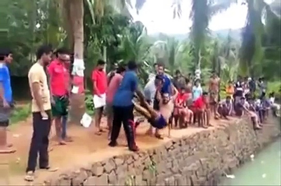 INDIAN FUNNY ACCIDENTS COMPILATION  FUNNY VIDEOS INDIA 2015