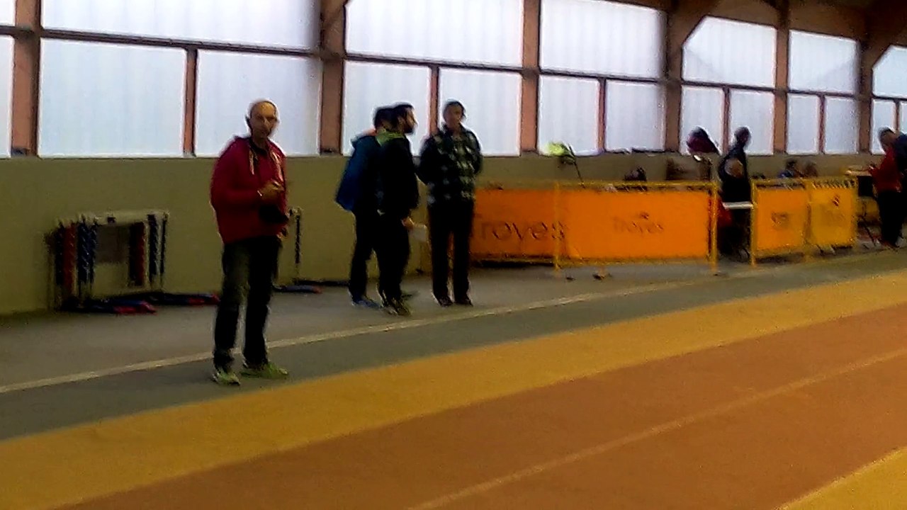 Championnats de l'Aube indoor-29/11/2015-1m40