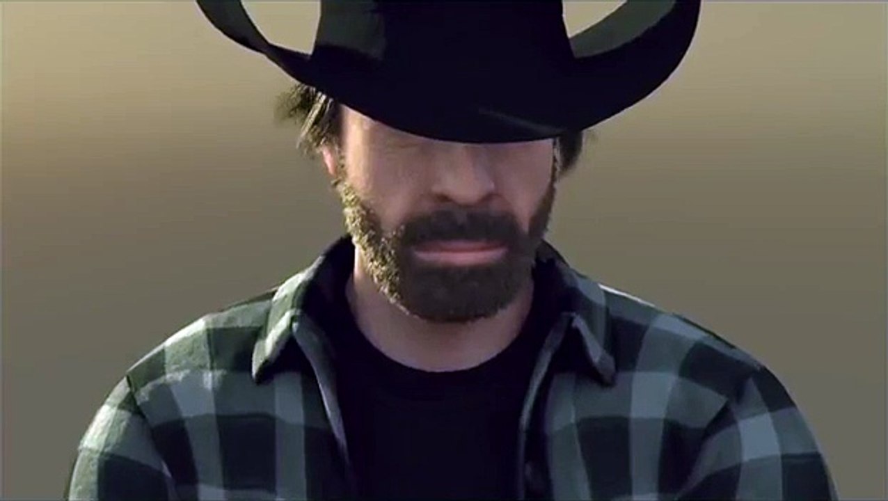 Chuck Norris Wishes You a Merry Christmas and a Happy New Year (HD)