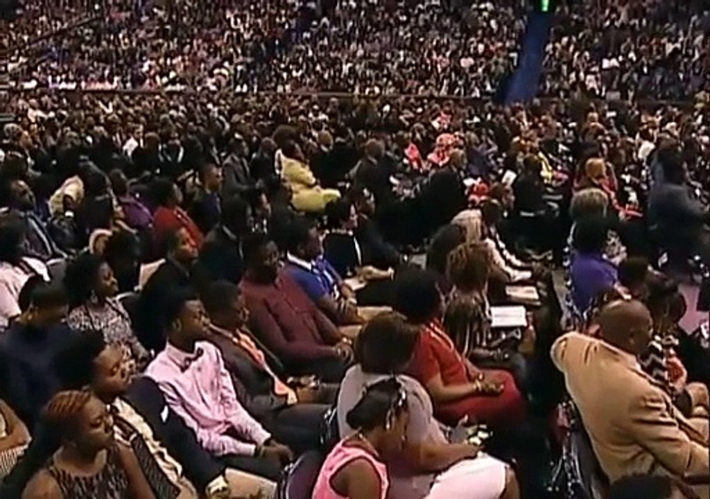 Bishop Noel Jones Preaching for 2015 Full Gospel Baptist Church Fellowship Conference