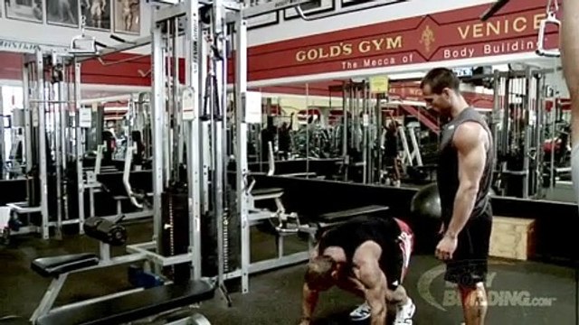How to Get Ripped. Stay Big. 365 Circuit Trainer With Julien Greaux