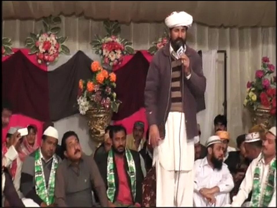 QARI SHAFQAT RASOOL MAHRVI PART 5 (MAHFEL NAAT JANPUR)17/12/2015