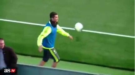 Cristiano Ronaldo, rey mago de Real Madrid_ regaló balones y sonrisas 05.01.2016