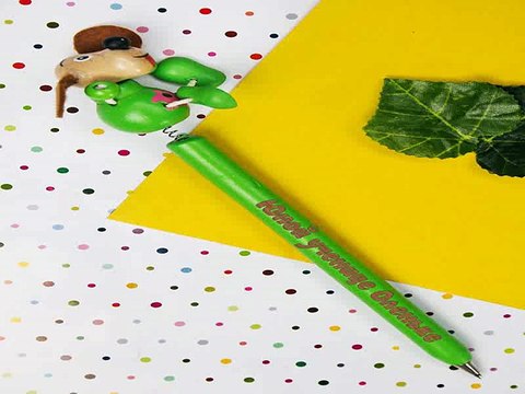 Купил отличный подарок на все случаи жизни - Ручка шариковая с Вашим текстом Собачка в г. Липецк