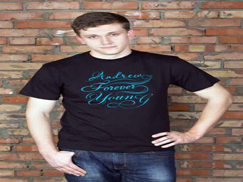 Незаменимый подарок на день рождения - Футболка мужская с вашим текстом Forever young в г. Казань