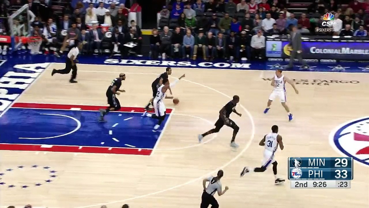 Zach LaVine Throws Down a Three-Quarter Court Alley-Oop