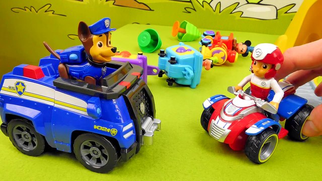 Щенячий Патруль и паровозик Микки Мауса с железной дорогой Paw Patrol and Train of Mickey Mouse