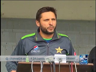 Shahid Afridi misbehave with Journalist