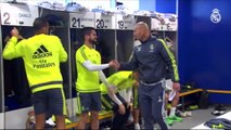 Buzz : Les premiers pas de Zinedine Zidane dans le vestiaire du Real Madrid !