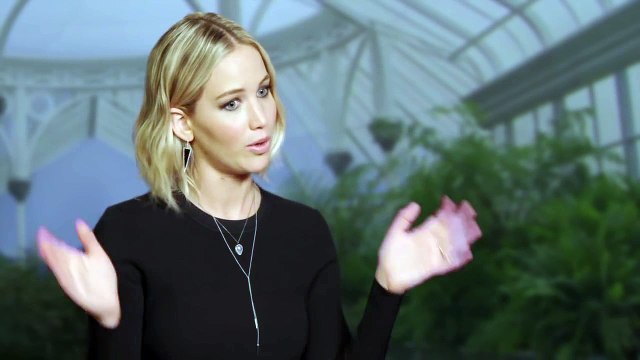 The Hunger Games Mockingjay Katniss Everdeen Part 2 On Set Interview - Jennifer Lawrence