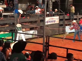 o melhor do rodeio adson e alana  rodeio querencia dia 19\12 2015