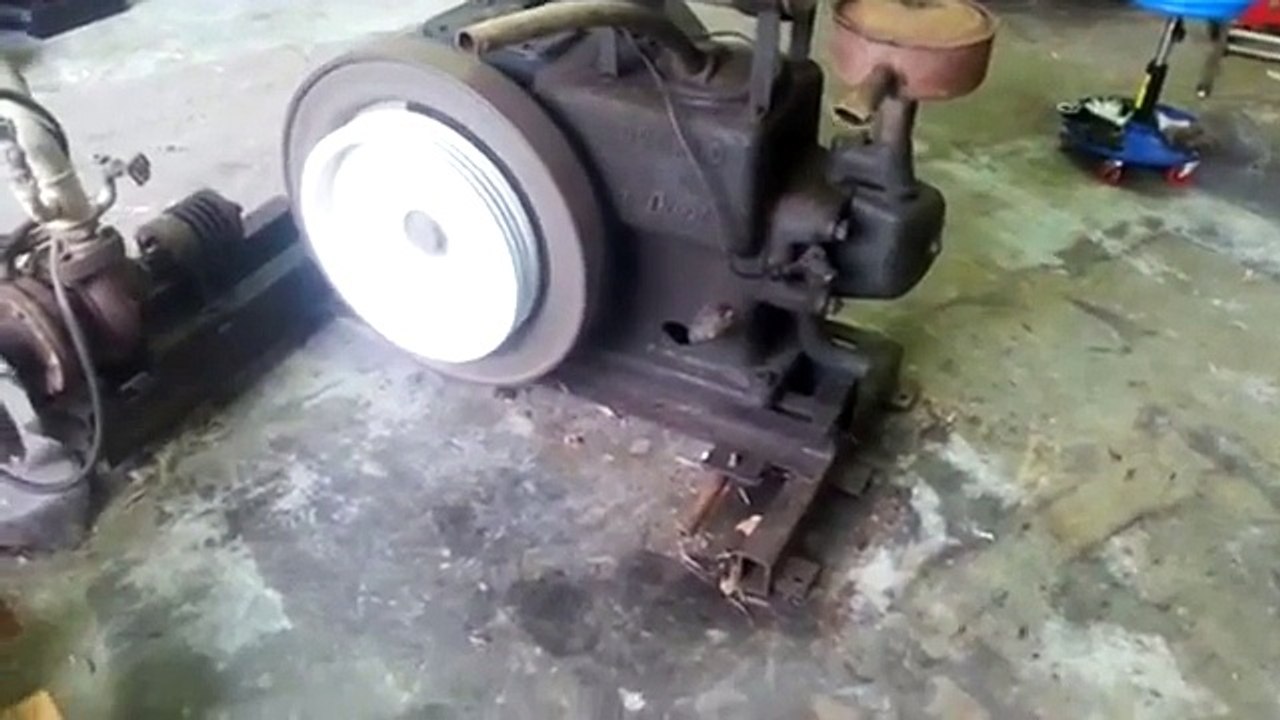 McDonald Crude oil Engine start up.