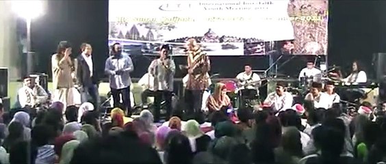 CAK NUN & KYAI KANJENG - Cultural Night, UIN Sunan Kalijaga Yogyakarta - Desember 2011 #3