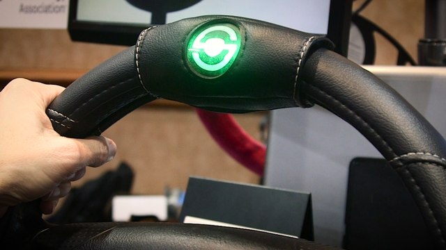 Smart Wheel keeps teens from texting and driving