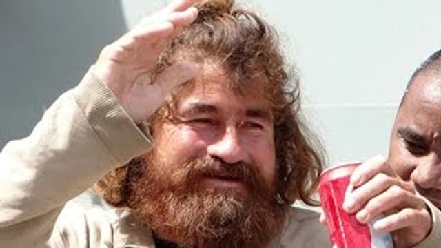 Salvadoran Castaway Sued For Allegedly Eating Crewmate - Newsy