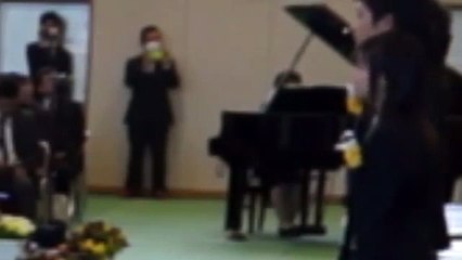 H26年度卒業式 旅立ちの日に 伴奏者は音楽担当教諭