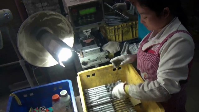 Herrajes para Muebles de Cocina & Herrajes para Cocinas Integrales - China: Pistones de Aire Eco / Production 7