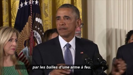 Barack Obama, en larmes, dévoile son plan d'urgence sur les armes à feu