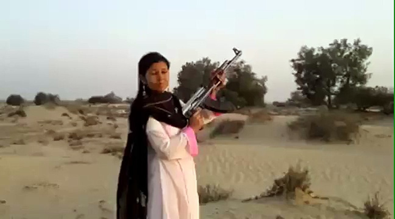 Girl ko firing karte dakhye