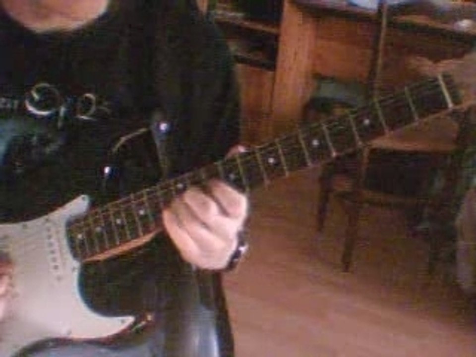 Crimson tide blue sea guitare