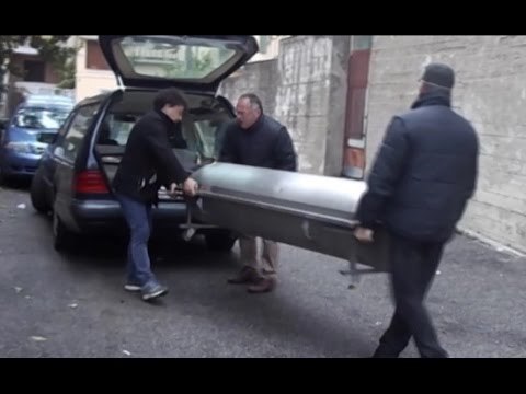 Pagani (SA) - Incendio in una mansarda: muore una donna, altri tre feriti (05.01.16)