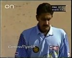 Shahid Afridi 5 Fours in An Over Vs Anil Kumble 1999