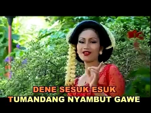 CAMPUR SARI Prau_LayaR Tiyas_dan_Siska