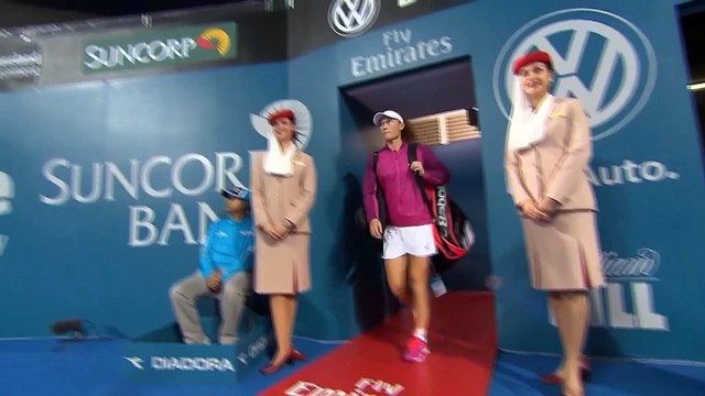 Brisbane - Vinci sans forcer, Suarez Navarro écarte Stosur