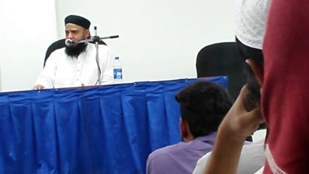 Mufti Anas Younus at Mohammad Ali Jinnah University Karachi 2015 part_2