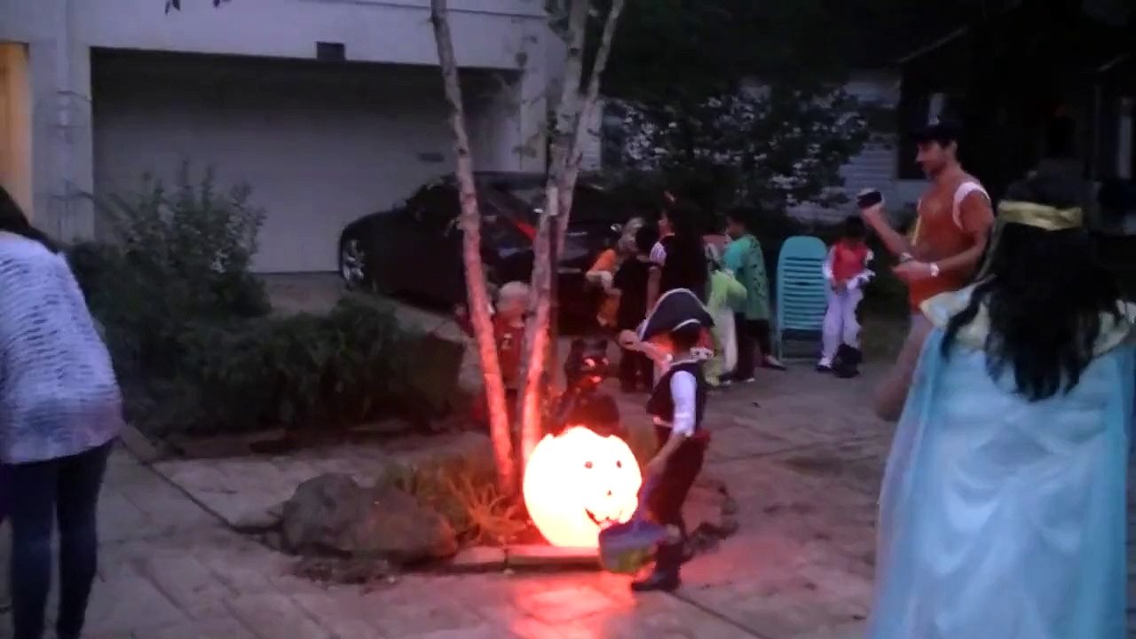 Halloween в действие!