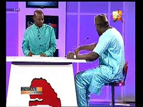 Video: clash entre Tounkara et un de ses invités Guewel: «descends du plateau, parce que»