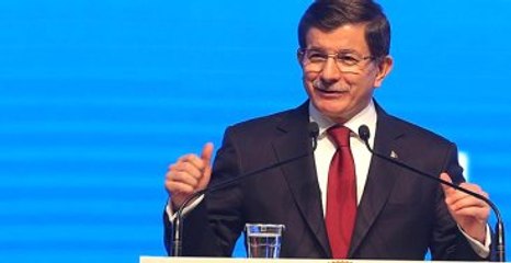 Davutoğlu Ulus'un Durumunu Eleştirdi, Melih Gökçek Alkışladı