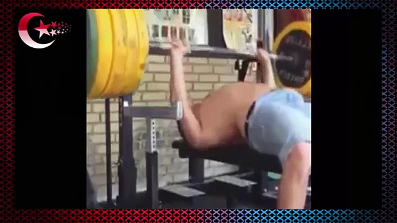 Biri Bu Kadını Durdursun (En Acayip Videolar)