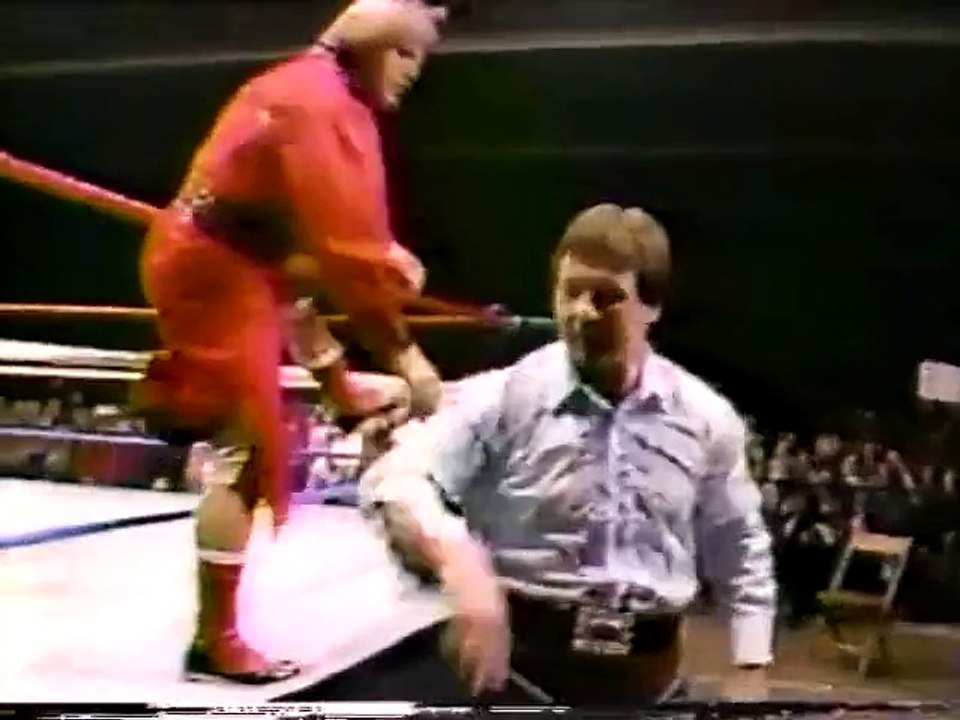 Tony Garea vs Paul Orndorff   Championship Wrestling Jan 28th, 1984