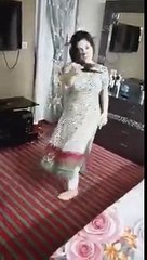 Pakistani Girl Dance On Gaddi Tu Manga Dy