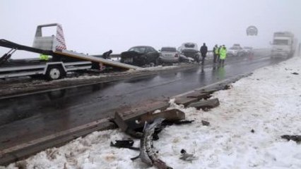 Şanlıurfa'da Zincirleme Trafik Kazası: 4 Yaralı