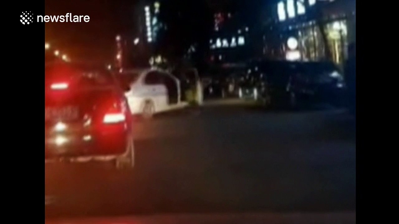 Child thrown out of car as it turns a corner video Dailymotion