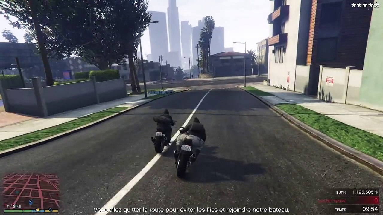 Grand Theft Auto V cascade moto et chute helico