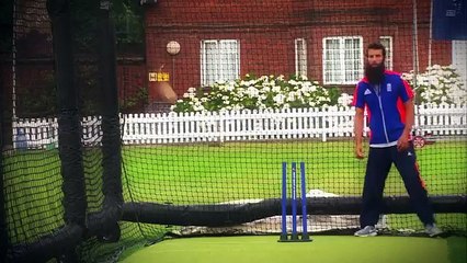 Moeen Ali meets Anthony Joshua - boxing and cricket