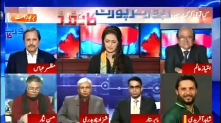 Shahid Afridi's response on his today's statment, looking angry with Ayesha Baksh