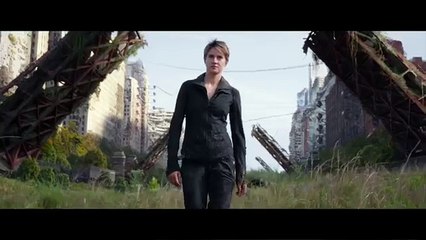 Insurgent  Octavia Spencer and Theo James talk about CGI sets, 'The Shack' and 'Underworld'