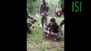 Video of Young Kashmiri Mujahid