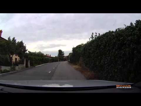 Чудо на дороге! ДТП Смотреть с 1:40 всем